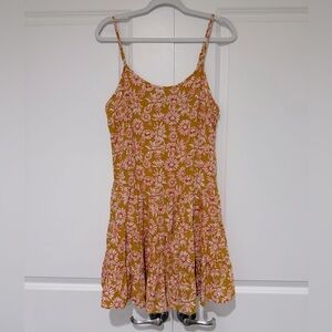 Wild Fable Yellow Sunflower Dress like new sz M with the adjustable straps